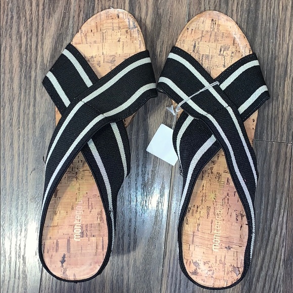 Sandals - Picture 2 of 4